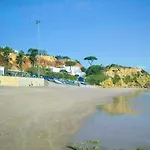 Charming In With Shared Pool Appartement Albufeira