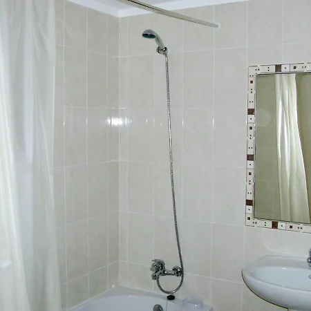 Διαμέρισμα Charming In With Shared Pool Αλμπουφέιρα