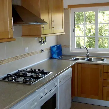 Διαμέρισμα Charming In With Shared Pool