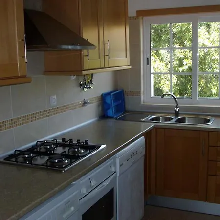 Charming In With Shared Pool Albufeira