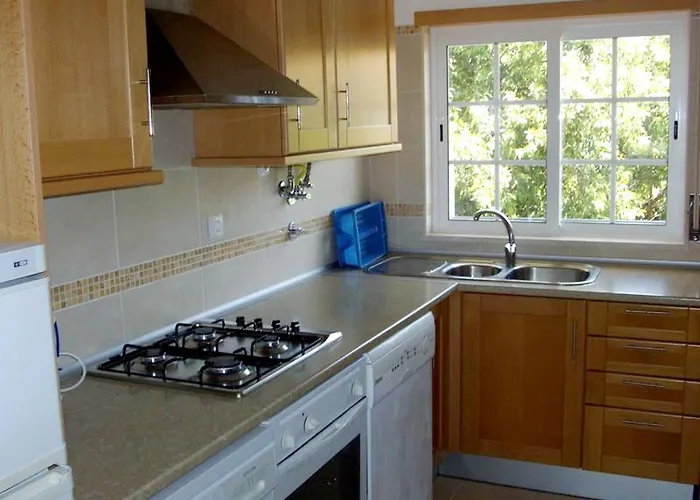 Appartamento Charming In With Shared Pool