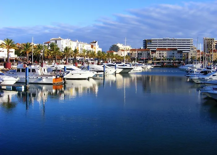 Charming In With Shared Pool *